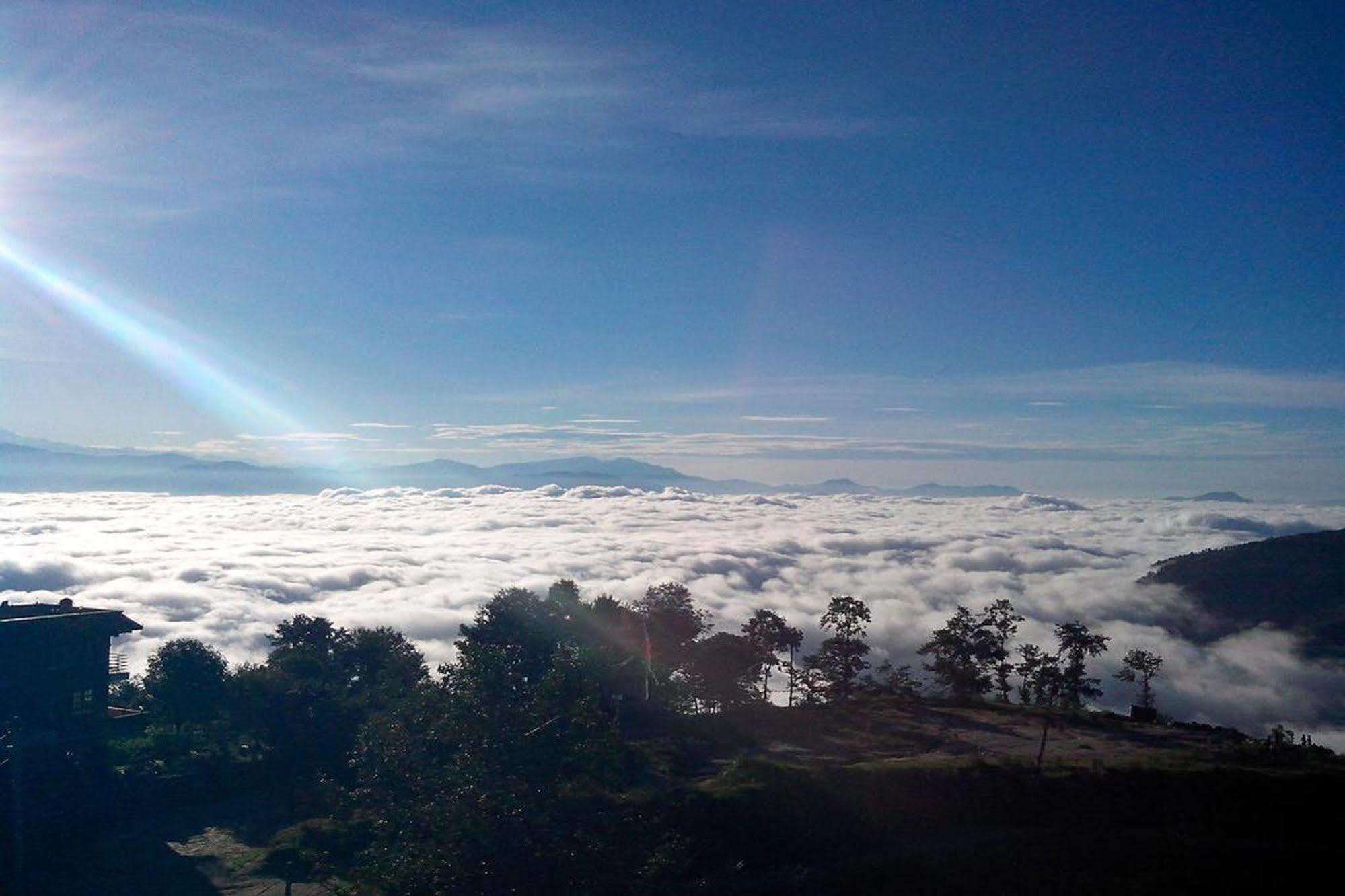 Nagarkot Sunshine Hotel Baluwapati Deupur Luaran gambar